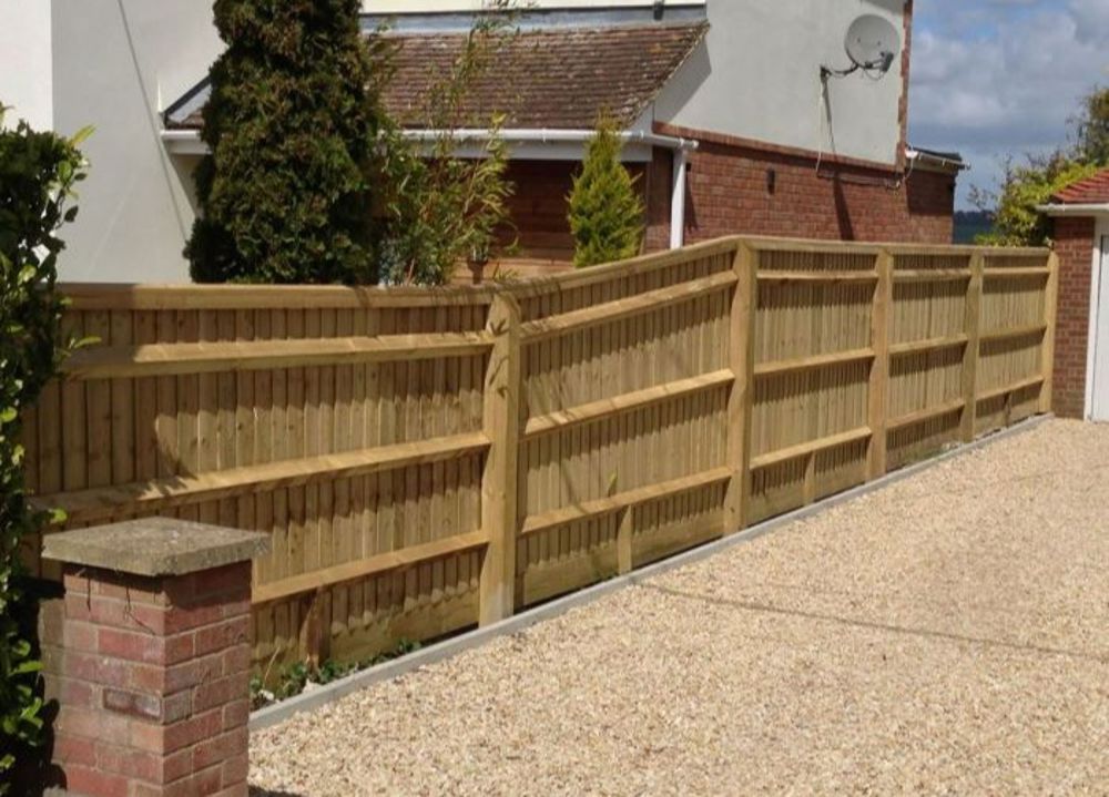 Choosing the Best Type of Fence for Your Garden