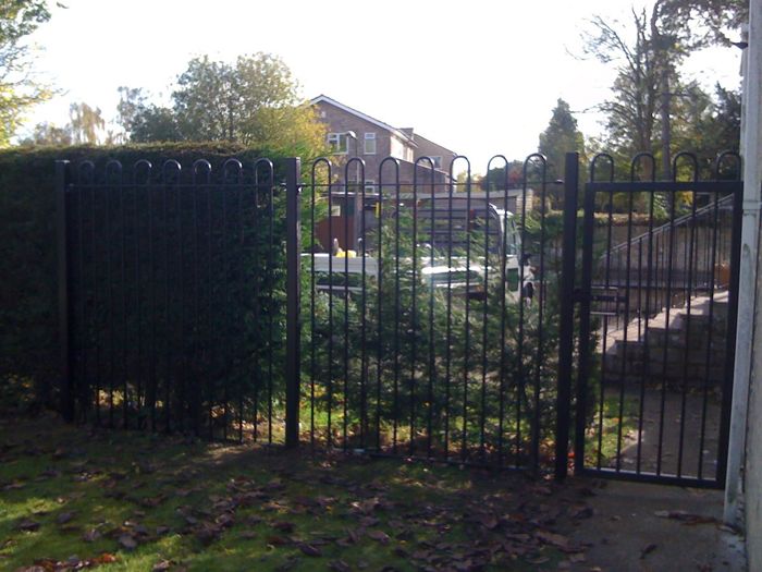 Steel bow top railings & gate