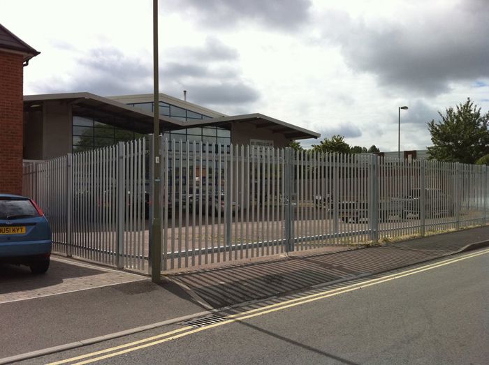 Steel palisade gates