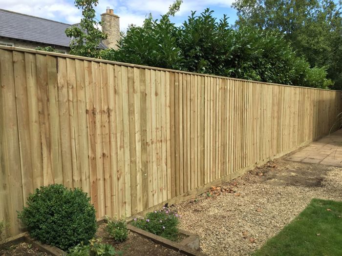 2.1m close board fencing with 4 rails